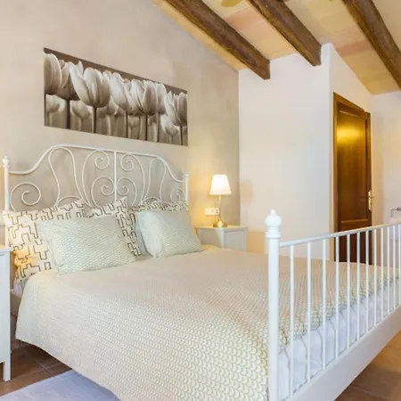 Chalet Son Pere By Slow